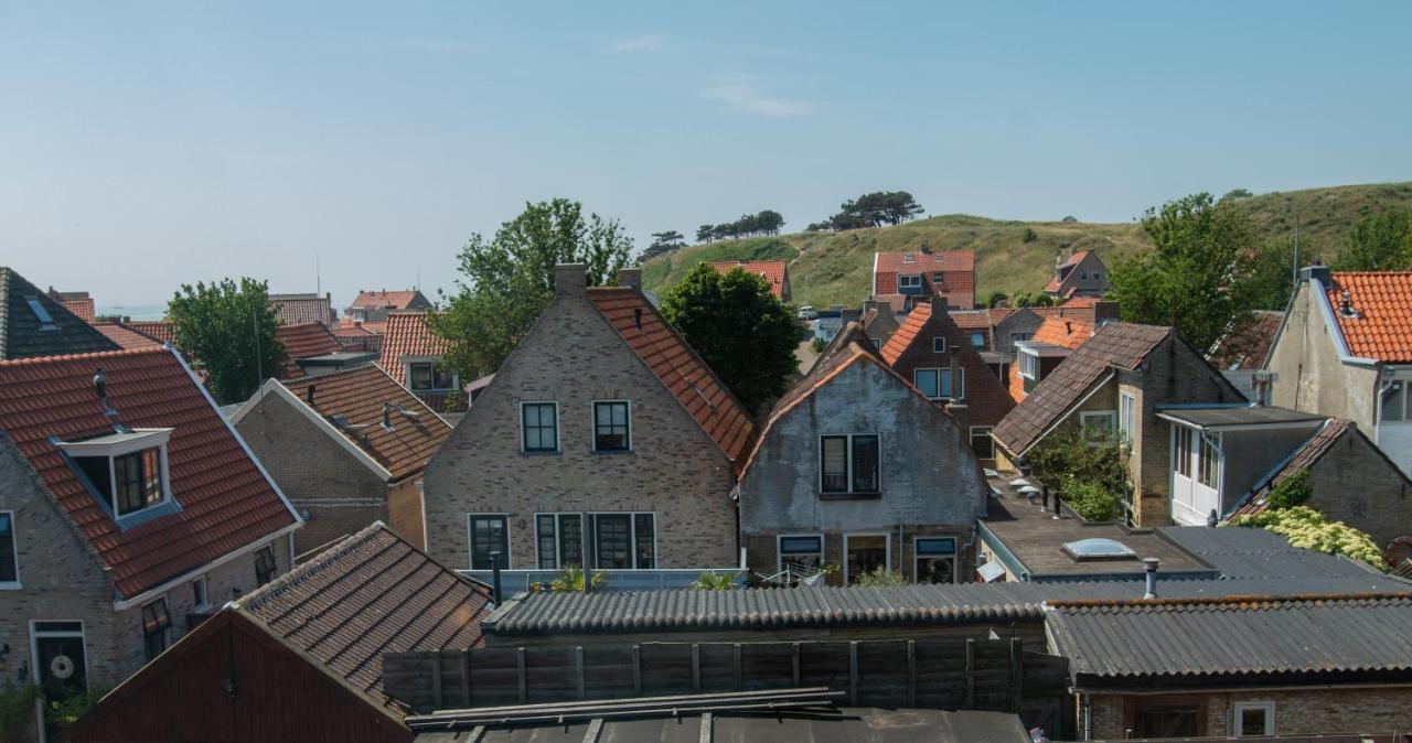 Hotel Oepkes West-Terschelling Exteriör bild